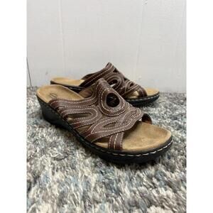 Clarks Sandals Womens 10 Leather Slip On Open Toe Caged Hood Comfort Casual